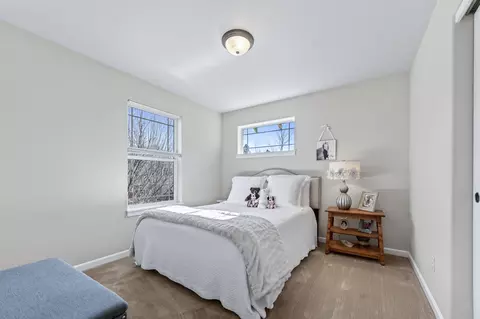 Bedroom - 62661 Hawkview Rd, Bend, OR 97701 photo 1 of 5
