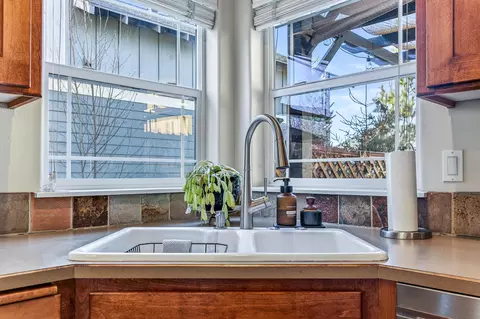Kitchen - 62661 Hawkview Rd, Bend, OR 97701 photo 4 of 5