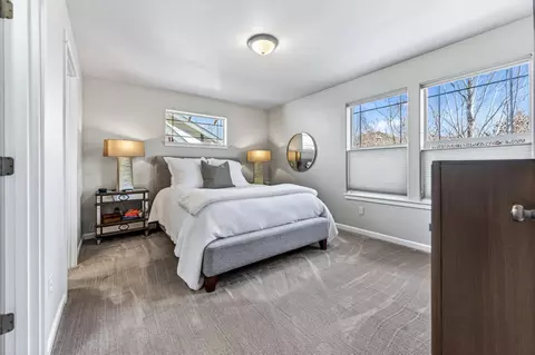 Bedroom - 62661 Hawkview Rd, Bend, OR 97701 photo 3 of 5