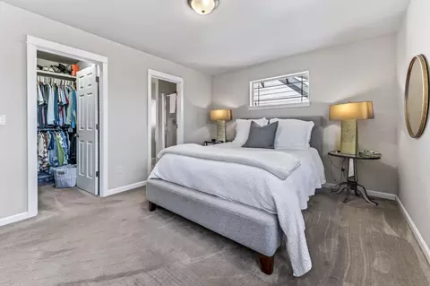 Bedroom - 62661 Hawkview Rd, Bend, OR 97701 photo 4 of 5