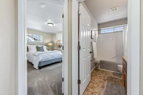Entry Way - 62661 Hawkview Rd, Bend, OR 97701 photo 5 of 5