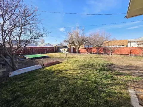 Exterior - 2136 Eberlein Ave, Klamath Falls, OR 97601 photo 6 of 10