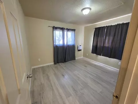 Bedroom - 2136 Eberlein Ave, Klamath Falls, OR 97601 photo 1 of 2