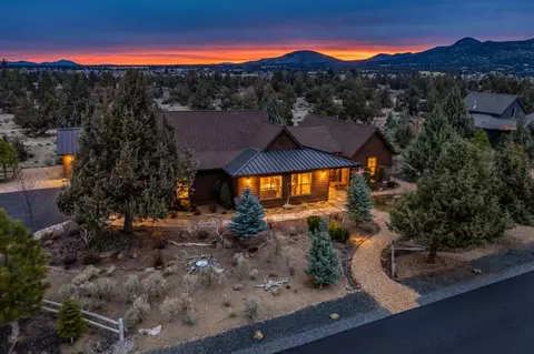 17783 SW Chaparral Dr, Powell Butte, OR 97753