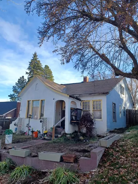 632 Roseway Dr, Klamath Falls, OR 97601