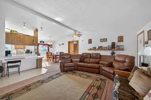 20 S Appleman Rd, Tygh Valley, OR 97063 photo 12