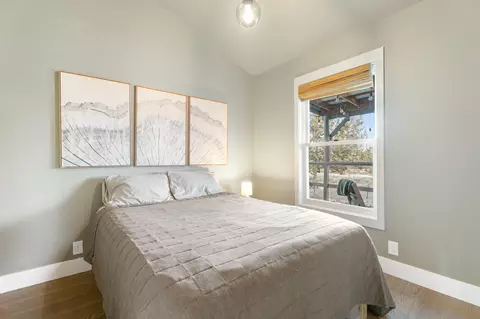 Bedroom - 21150 SW Gift Rd, Bend, OR 97703 photo 1 of 4