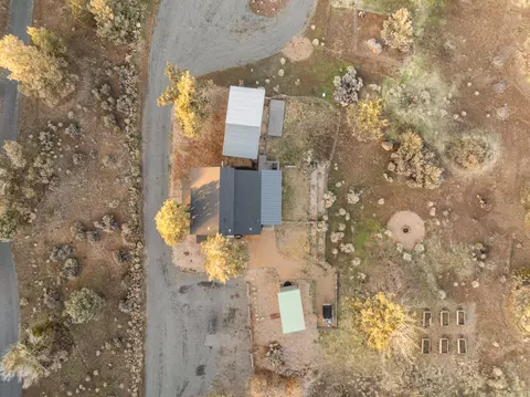 View/Area - 21150 SW Gift Rd, Bend, OR 97703 photo 1 of 5