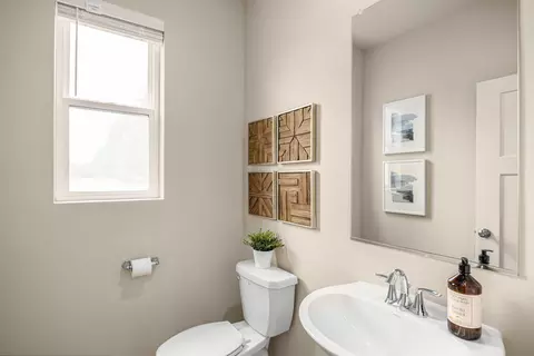Bath - 63206 NE Carly Ln, Bend, OR 97701 photo 2 of 3