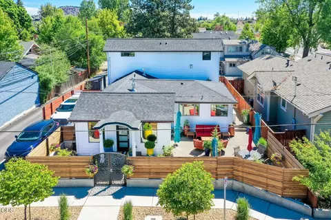 120 NW Sisemore St, Bend, OR 97703