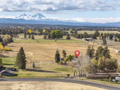 19190 Pinehurst Rd, Bend, OR 97703 photo 1