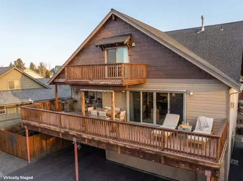 Exterior - 63419 Barton View Pl, Bend, OR 97701 photo 8 of 9