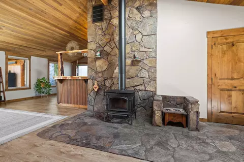 Other - 56532 Eclipse Dr, Bend, OR 97707 photo 2 of 15