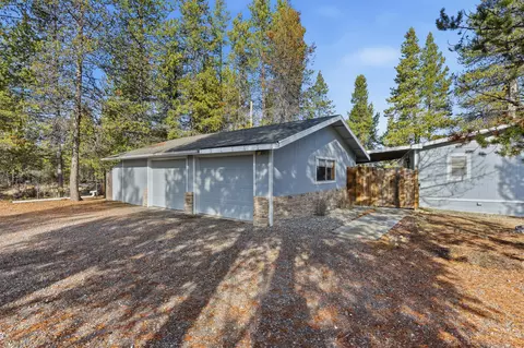53263 Bridge Dr, La Pine, OR 97739 photo 10