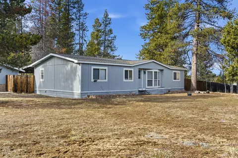 53263 Bridge Dr, La Pine, OR 97739 photo 6
