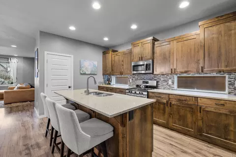 Kitchen - 20475 Del Coco Ct, Bend, OR 97702 photo 2 of 3