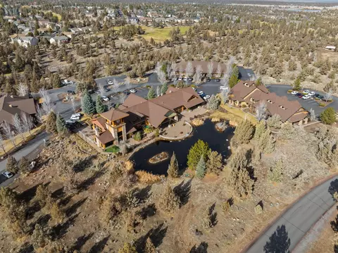 View/Area - 8524 Forest Ridge Loop, Redmond, OR 97756 photo 15 of 23