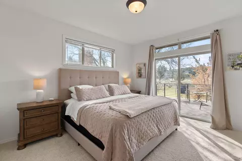 Bedroom - 8524 Forest Ridge Loop, Redmond, OR 97756 photo 3 of 6