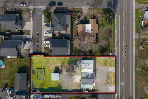 7735 Atlantic Ave, White City, OR 97503