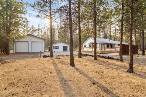 Exterior - 15218 Ponderosa Loop, La Pine, OR 97739 photo 5 of 8