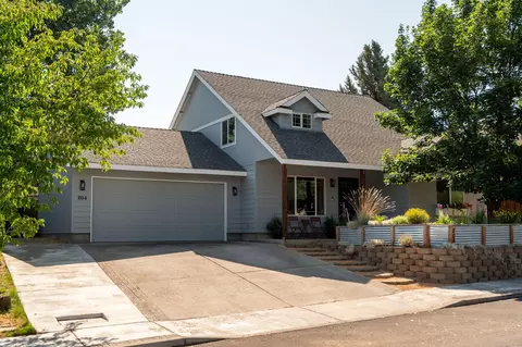 804 NE Providence Dr, Bend, OR 97701
