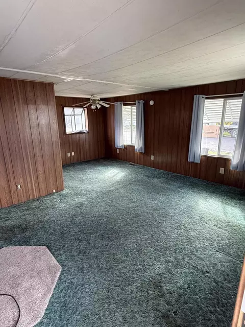 421 Stevens Rd UNIT 20, Eagle Point, OR 97524 photo 5