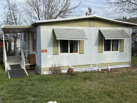 421 Stevens Rd UNIT 20, Eagle Point, OR 97524