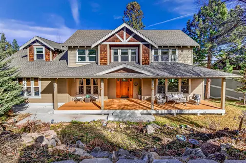 3251 NW Fairway Heights Dr, Bend, OR 97703