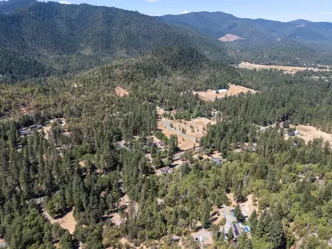 4697 Evans Creek Rd, Rogue River, OR 97537 photo 19