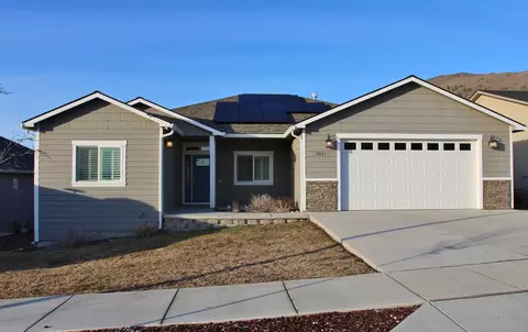 5511 Shalynn Dr, Klamath Falls, OR 97603