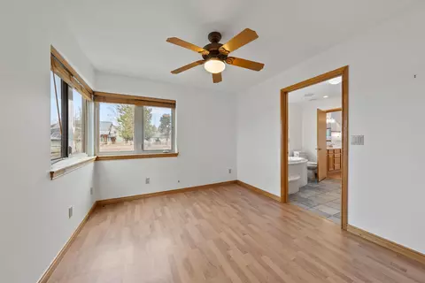 Bedroom - 52975 Riverview Dr, La Pine, OR 97739 photo 3 of 9