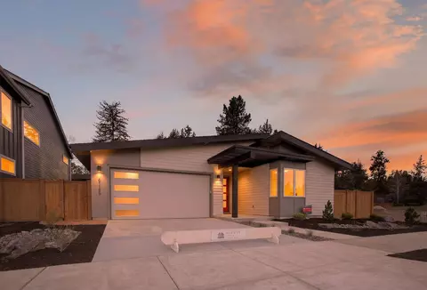 61189 SE Wagyu Dr, Bend, OR 97702