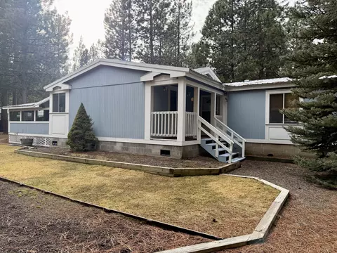 52141 Foxtail Rd, La Pine, OR 97739 photo 4