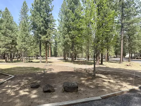52141 Foxtail Rd, La Pine, OR 97739 photo 12