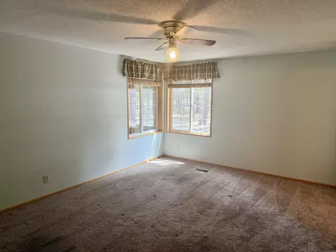 52141 Foxtail Rd, La Pine, OR 97739 photo 16