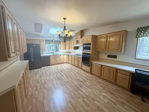 52141 Foxtail Rd, La Pine, OR 97739 photo 26