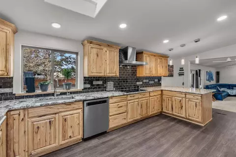 4229 SE Tillamook Loop, Prineville, OR 97754