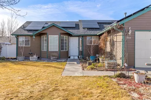4810 Lombard Dr, Klamath Falls, OR 97603