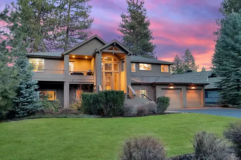 60786 Currant Way, Bend, OR 97702