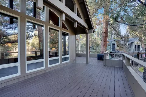 Exterior - 60786 Currant Way, Bend, OR 97702 photo 4 of 11