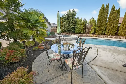 Other - 959 Pumpkin Ridge Dr, Eagle Point, OR 97524 photo 8 of 12