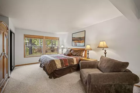 57383 Beaver Ridge Loop #35D, Sunriver, OR 97707
