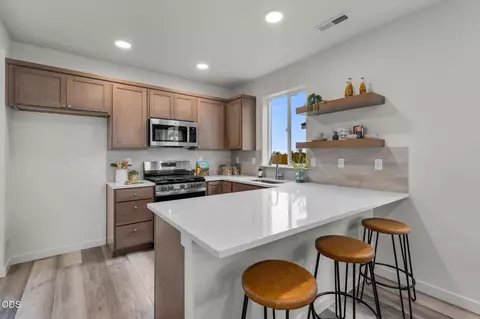 Kitchen - 21537 NE Gather Pl, Bend, OR 97701 photo 1 of 3