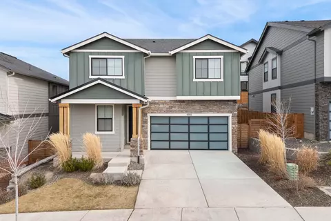 61182 SW Tippytoe Pl, Bend, OR 97702