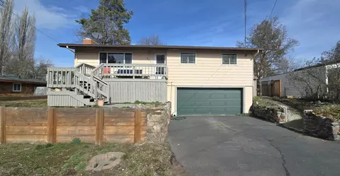 227 Soquel St, Klamath Falls, OR 97601