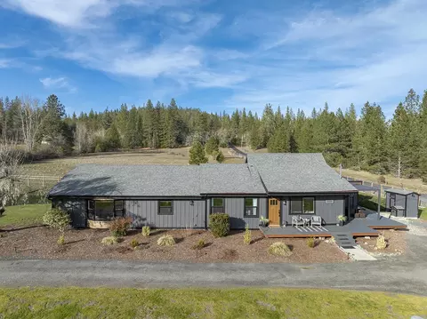 430 Stringer Gap Rd, Grants Pass, OR 97527 photo 3