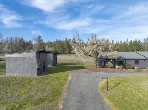 430 Stringer Gap Rd, Grants Pass, OR 97527 photo 47