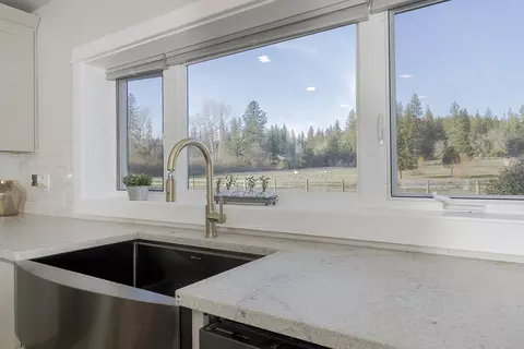 430 Stringer Gap Rd, Grants Pass, OR 97527 photo 13