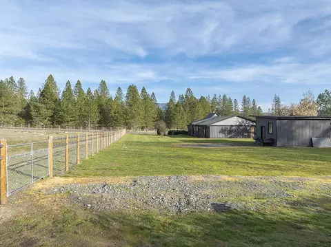 430 Stringer Gap Rd, Grants Pass, OR 97527 photo 48