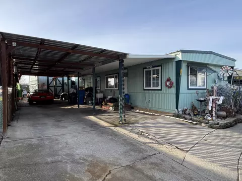3600 Avenue G #SPC 26, White City, OR 97503